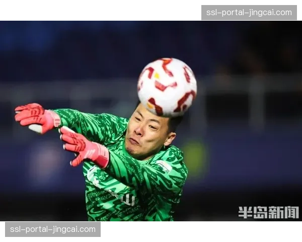 山东泰山3-1轻取青岛西海岸,克雷桑上演帽子戏法